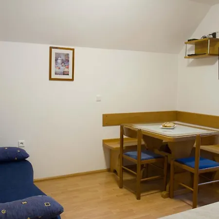 Pri Marjetki Apartman
